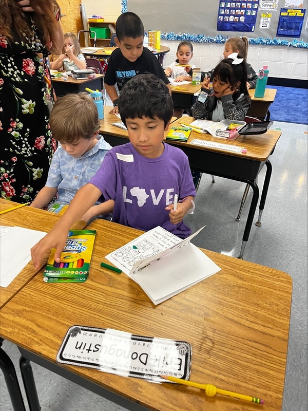 First Week of School | Hamilton Crossing Elementary School